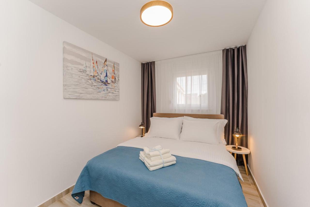 Apartmani Dmarie Privlaka  Exterior foto
